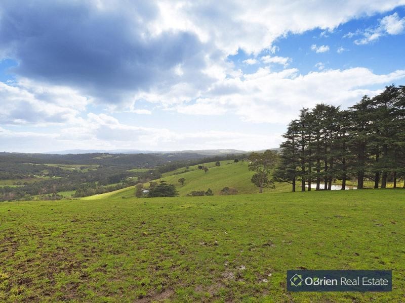205 Huxtable Road, Pakenham Upper VIC 3810