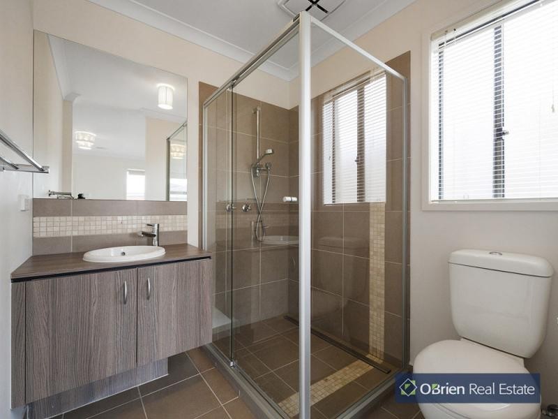 28 Livida Circuit, Lyndhurst VIC 3975