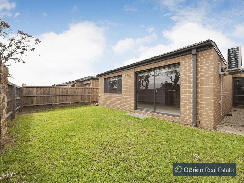 28 Livida Circuit, Lyndhurst VIC 3975