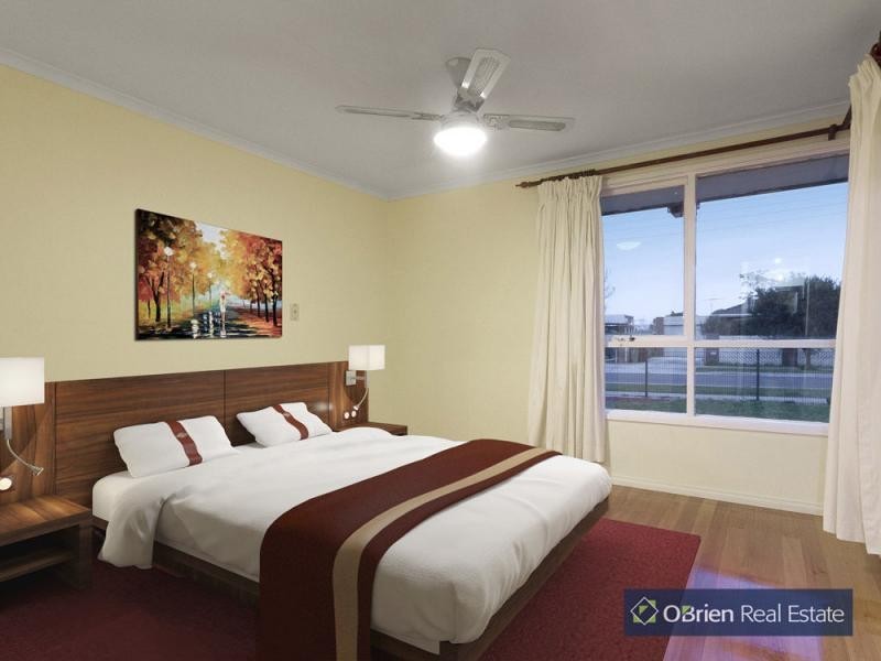 11 Strawbent Rise, Narre Warren VIC 3805