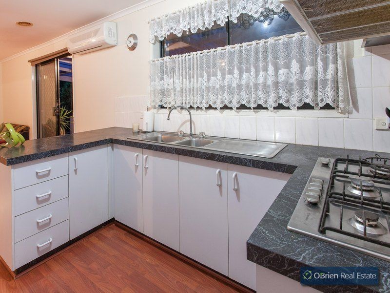 24 Homestead Road, Berwick VIC 3806