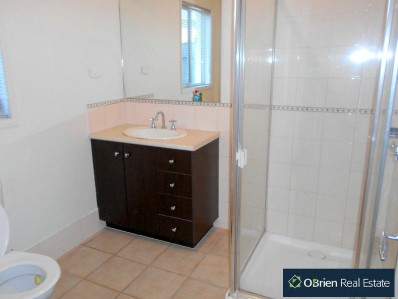 44 Elida Crescent, Narre Warren South VIC 3805