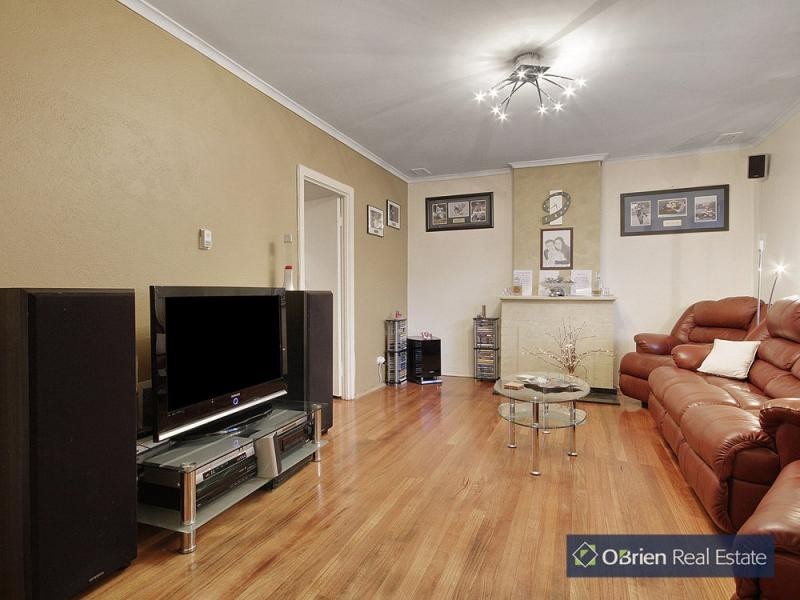 7 Grevillia Street, Doveton VIC 3177