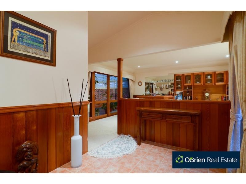 18 The Springs Close, Narre Warren South VIC 3805