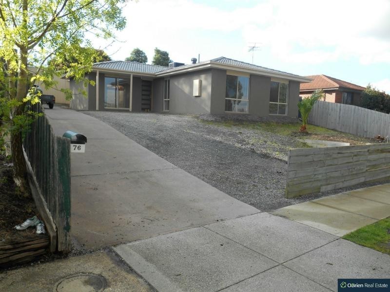 76 Fleetwood Drive, Narre Warren VIC 3805