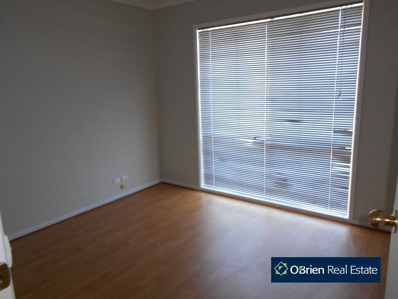 76 Fleetwood Drive, Narre Warren VIC 3805