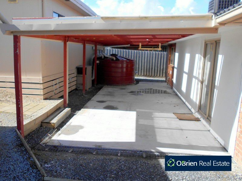 76 Fleetwood Drive, Narre Warren VIC 3805
