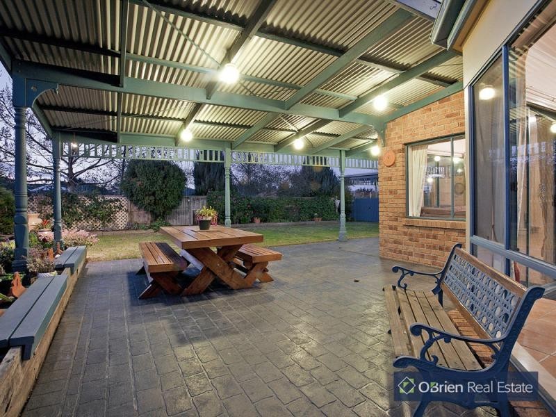 11 Lomandra Court, Narre Warren South VIC 3805