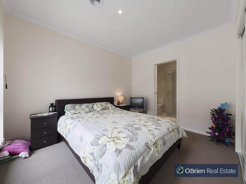 9/69-71 Frawley Road, Hallam VIC 3803