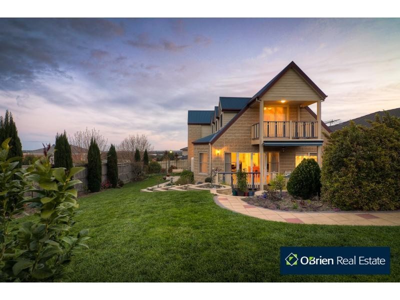 14 Daintree Grove, Narre Warren VIC 3805