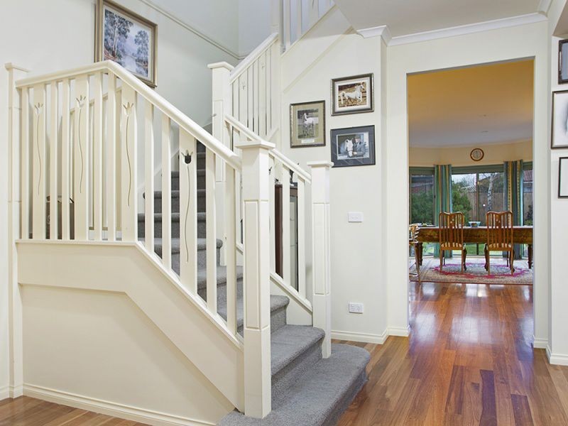 15 Broadhurst Road, Pakenham VIC 3810