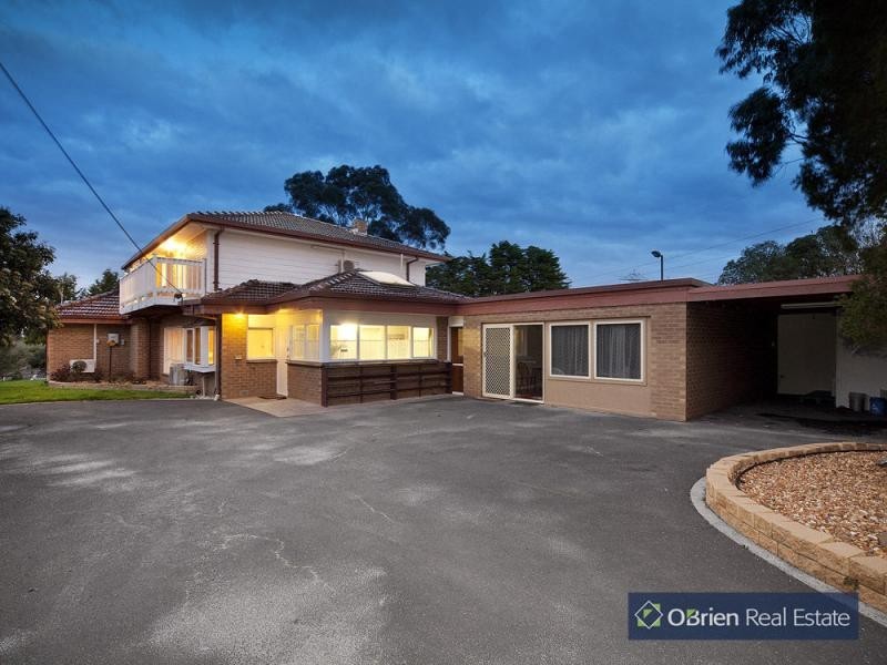 160-162 Hallam North Road, Narre Warren North VIC 3804