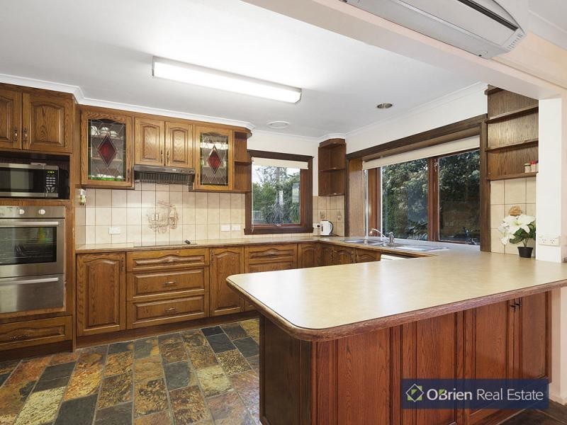 160-162 Hallam North Road, Narre Warren North VIC 3804