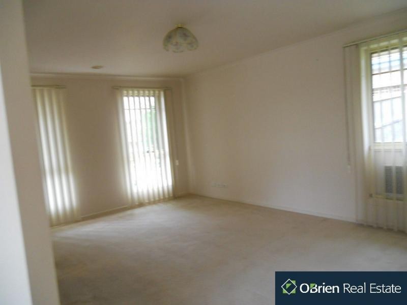 17 Wanderer Court, Berwick VIC 3806