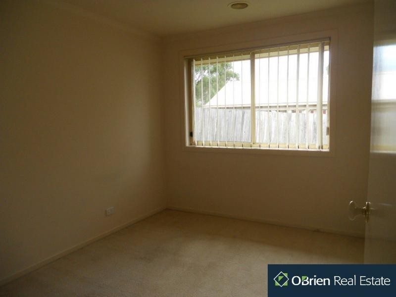 17 Wanderer Court, Berwick VIC 3806