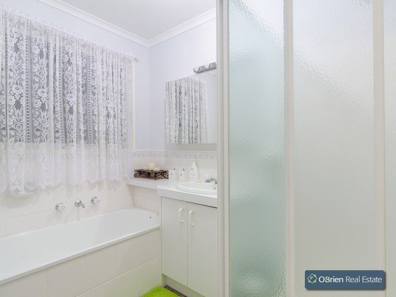 17 Homestead Road, Berwick VIC 3806