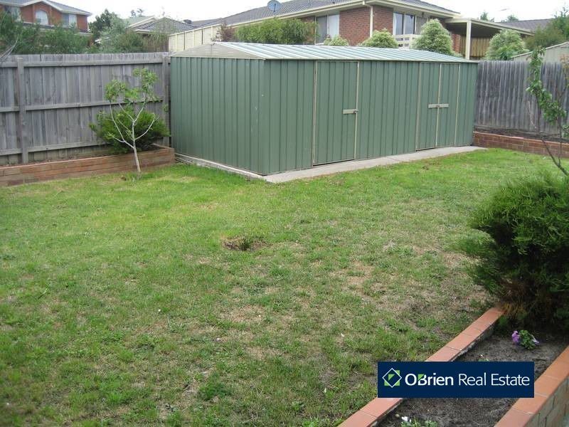 68 Jarryd Crescent, Berwick VIC 3806