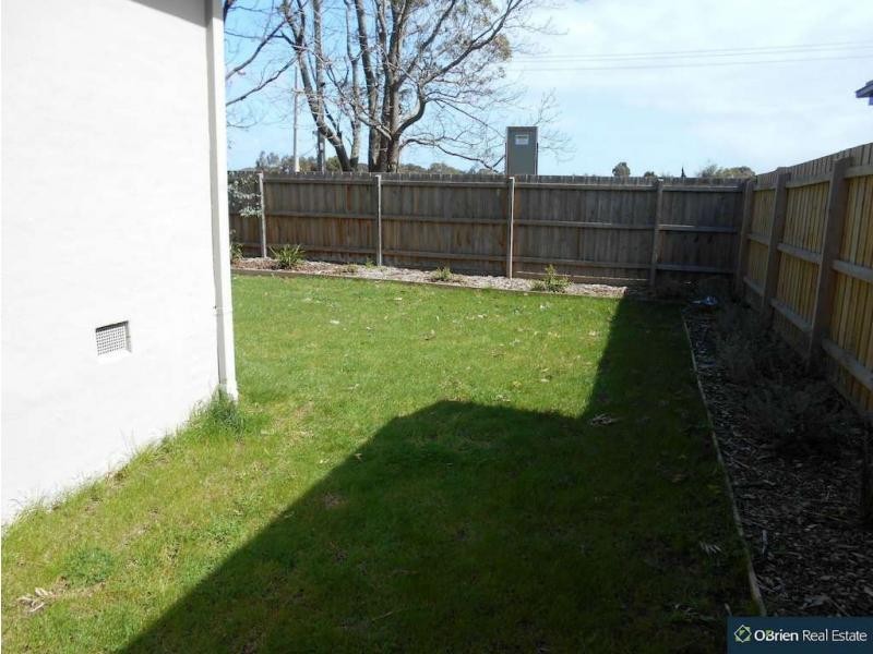 1/1A Galloway Drive, Narre Warren South VIC 3805