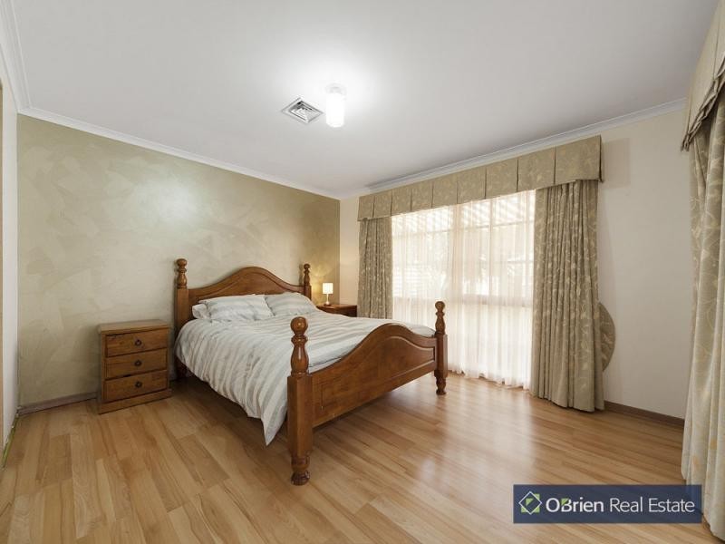 114-116 Kennington Park Drive, Endeavour Hills VIC 3802