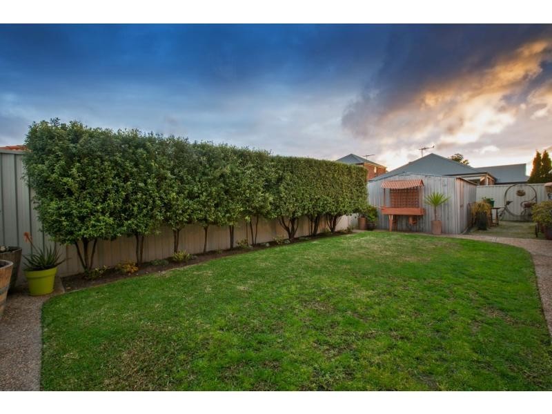 18 Spring Circuit, Pakenham VIC 3810
