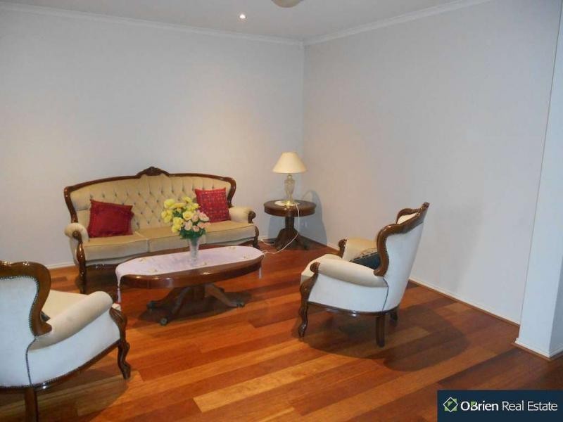 62 Beethoven Drive, Narre Warren South VIC 3805