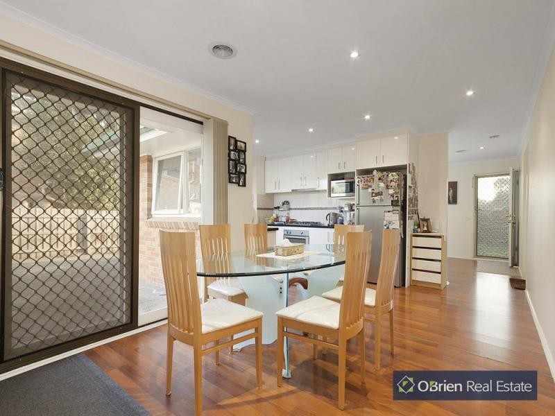 Unit 1/36 Cunningham Drive, Endeavour Hills VIC 3802