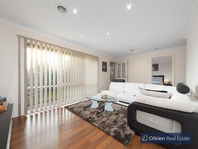 Unit 1/36 Cunningham Drive, Endeavour Hills VIC 3802