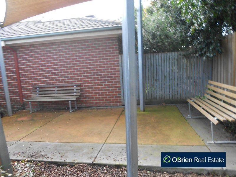3/52 Bellevue Drive, Berwick VIC 3806