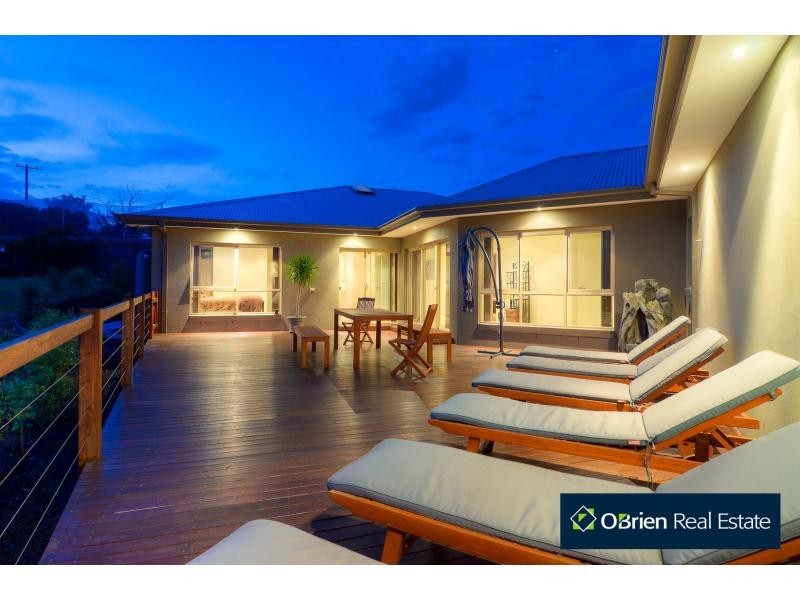 6 Hillside Court, Lysterfield South VIC 3156