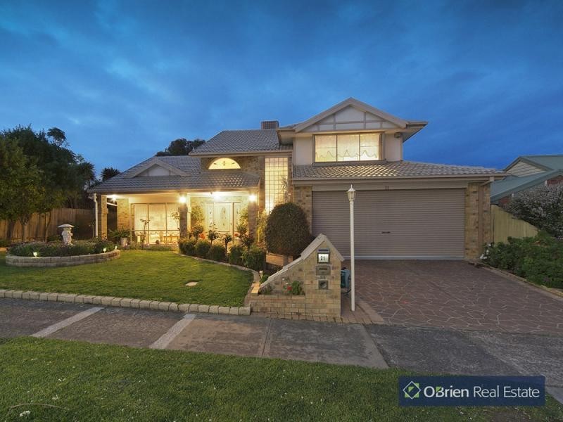 21 Moonbeam Close, Narre Warren South VIC 3805