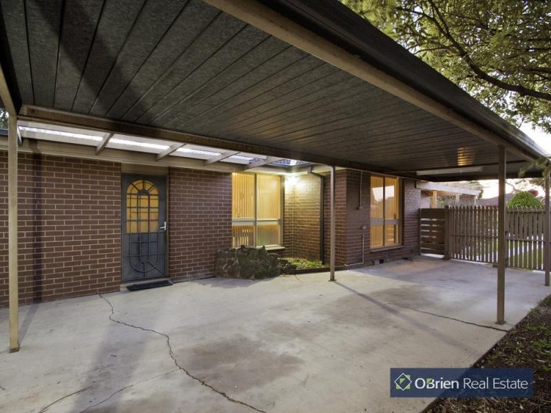 8 Mary Street, Hampton Park VIC 3976