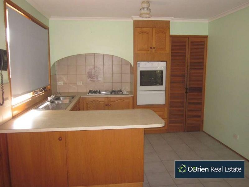 29 Fleetwood Drive, Narre Warren VIC 3805