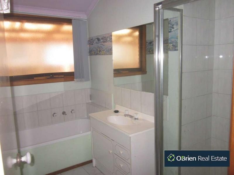 29 Fleetwood Drive, Narre Warren VIC 3805