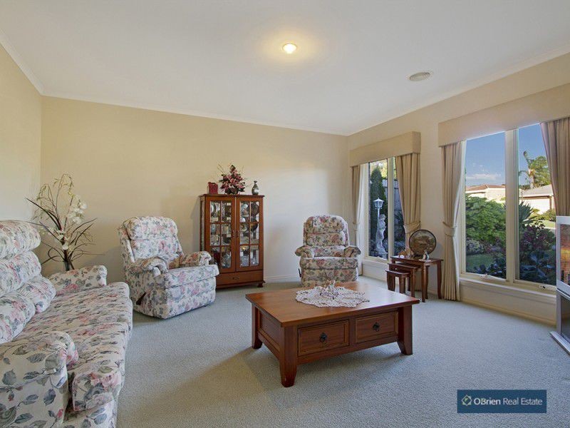 95 Eagle Drive, Pakenham VIC 3810