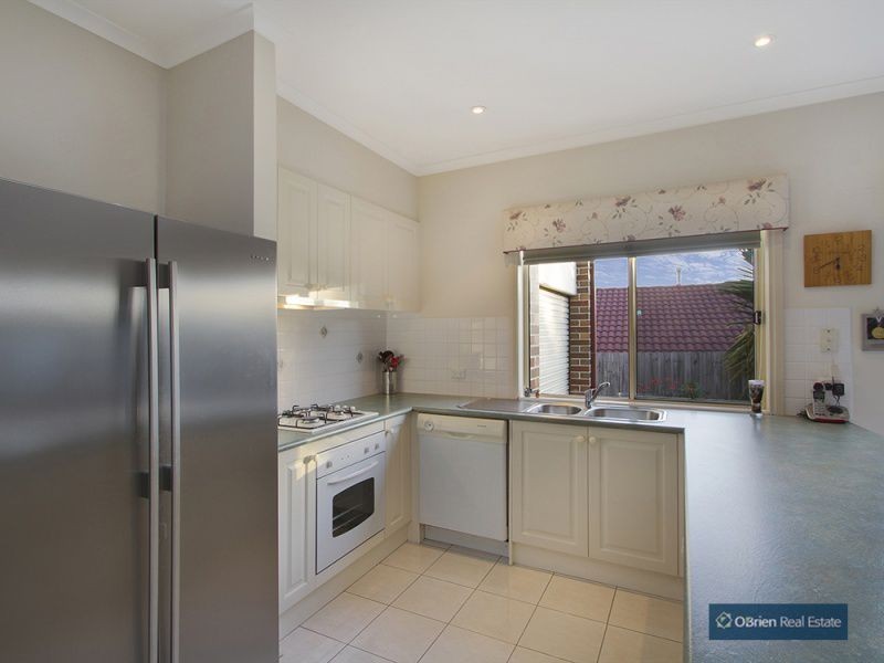 95 Eagle Drive, Pakenham VIC 3810