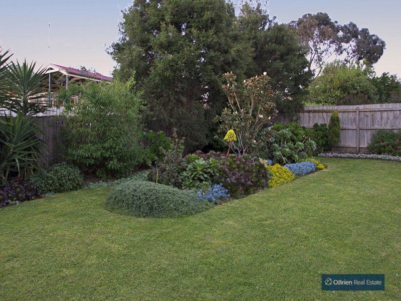 95 Eagle Drive, Pakenham VIC 3810