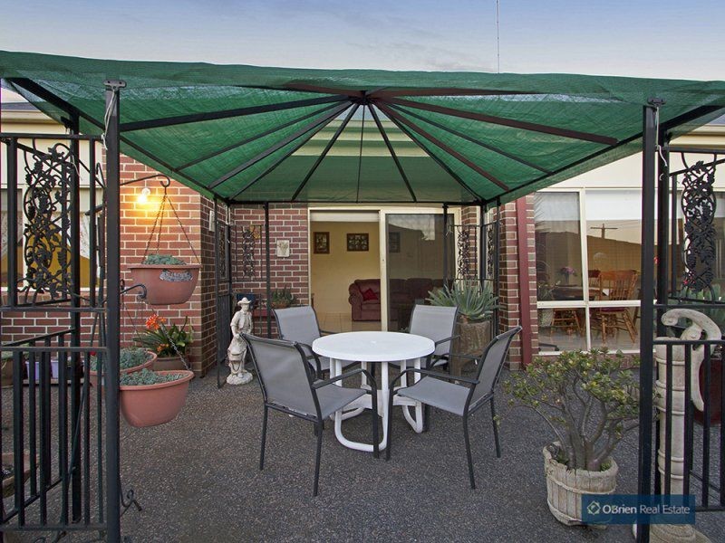 95 Eagle Drive, Pakenham VIC 3810