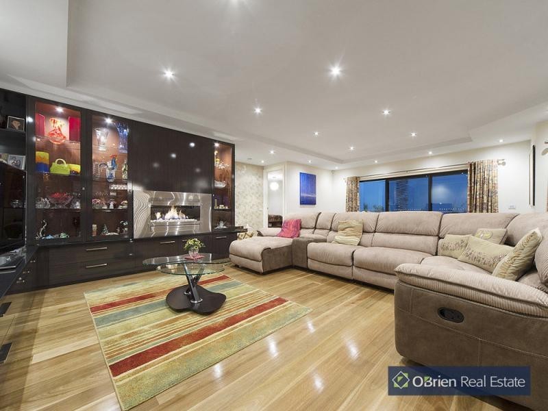 23 Toptani Drive, Narre Warren South VIC 3805