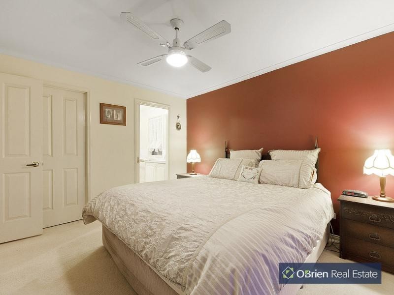 26 Parkwood Drive, Narre Warren South VIC 3805