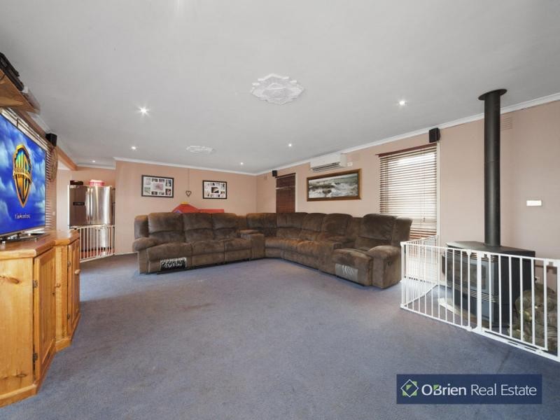 11 Lewis Street, Pearcedale VIC 3912