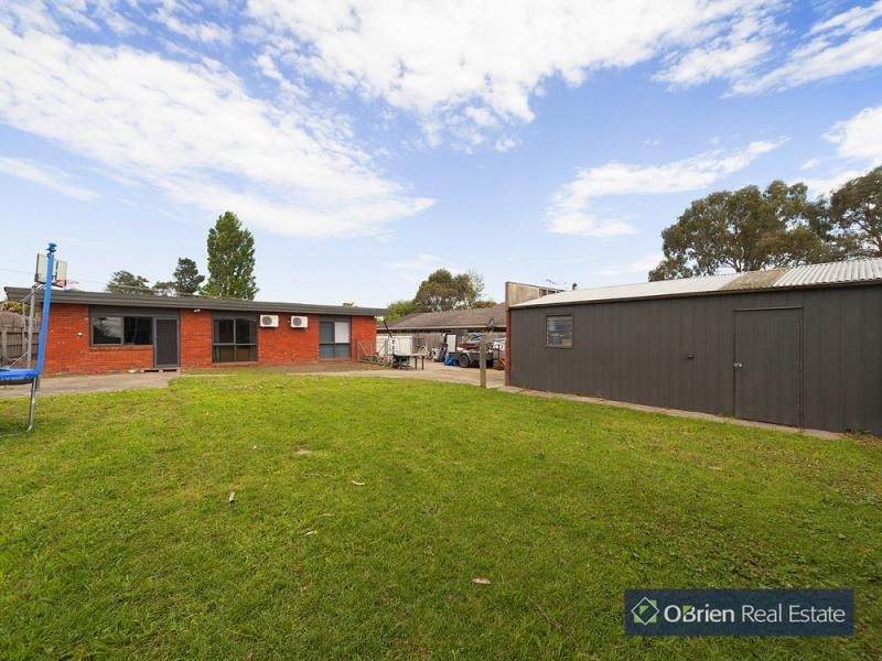 11 Lewis Street, Pearcedale VIC 3912