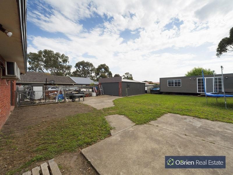11 Lewis Street, Pearcedale VIC 3912