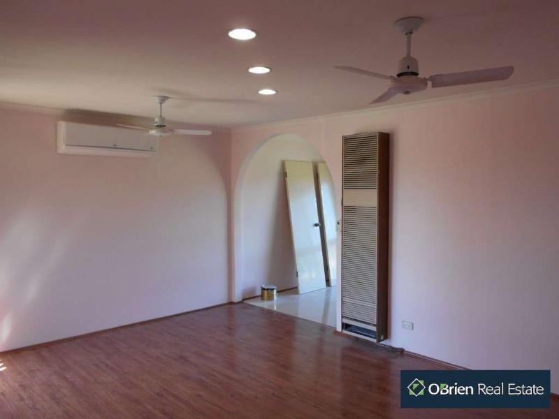 29 Franleigh Drive, Narre Warren VIC 3805