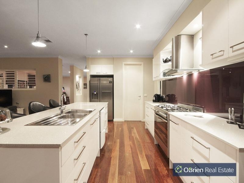 68 Arena Parade, Officer VIC 3809