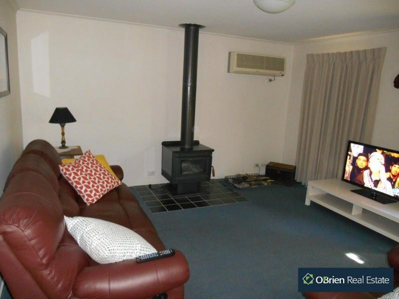 87 Prospect Hill Road, Narre Warren VIC 3805