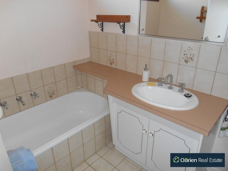 87 Prospect Hill Road, Narre Warren VIC 3805