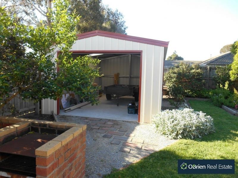 87 Prospect Hill Road, Narre Warren VIC 3805