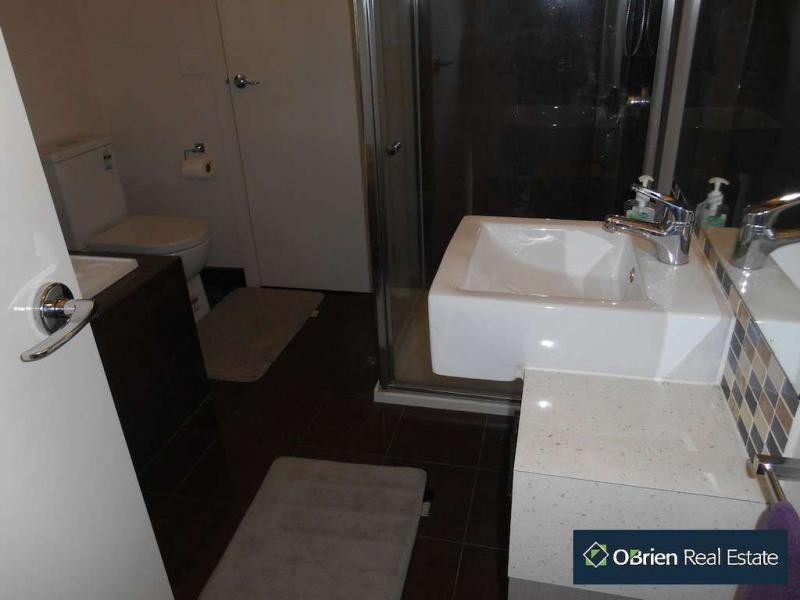 2/80 Prospect Hill Rd, Narre Warren VIC 3805