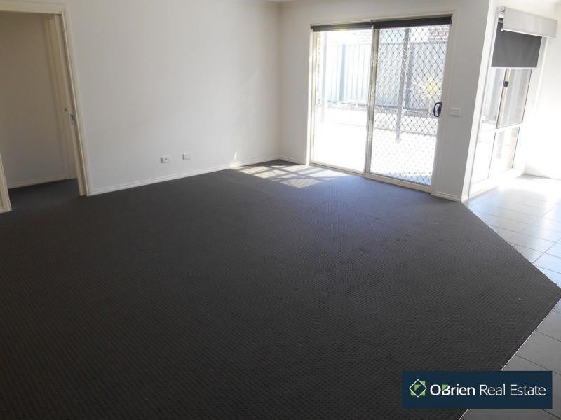 20 Windemere Boulevard, Pakenham VIC 3810