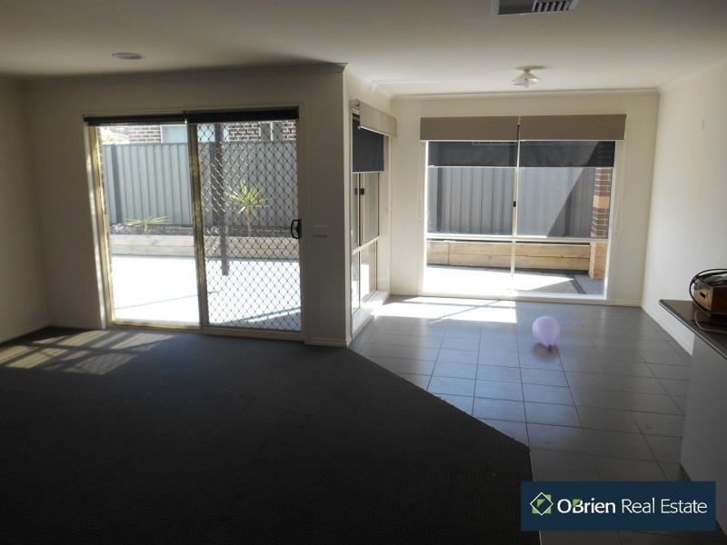 20 Windemere Boulevard, Pakenham VIC 3810